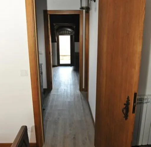 Cantinho Ti Carlos Питойнш-даш-Жуньяш